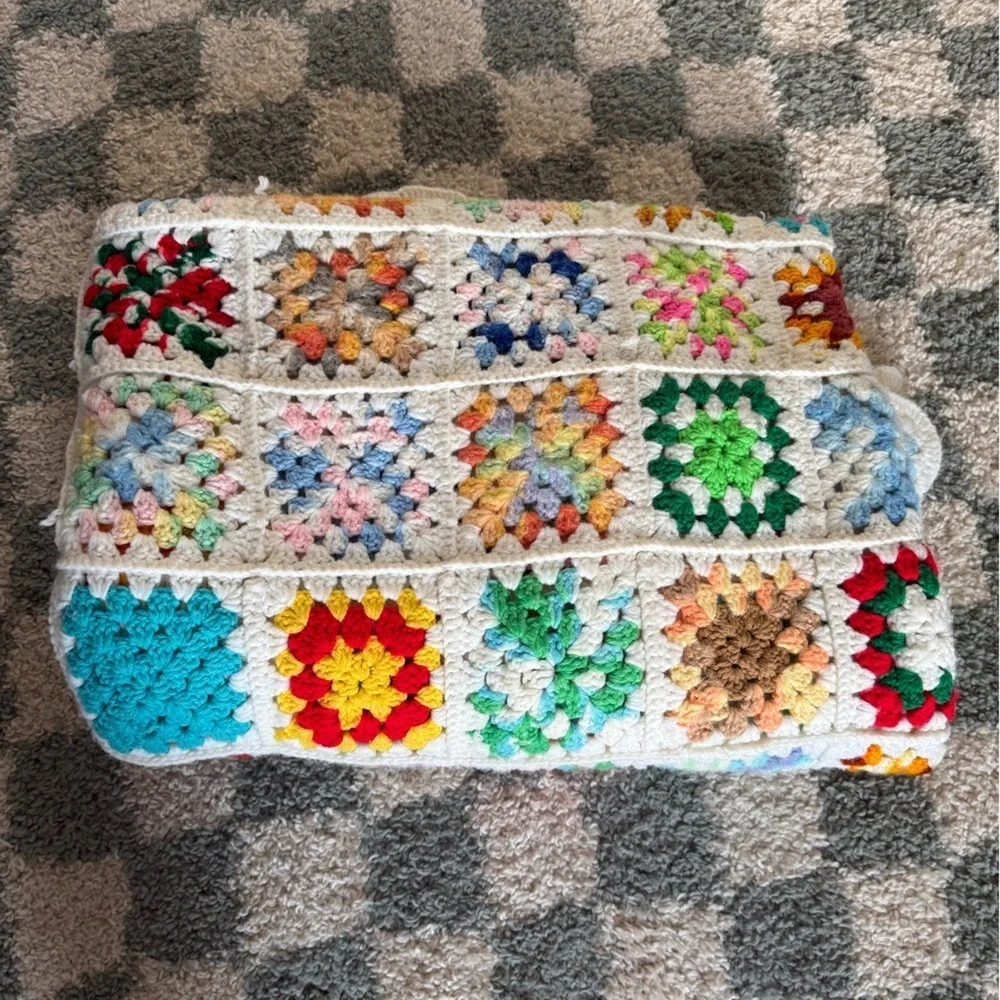 VTG Granny Square Blanket Afghan Crochet Hand Made Patchwork Multi Color Beige